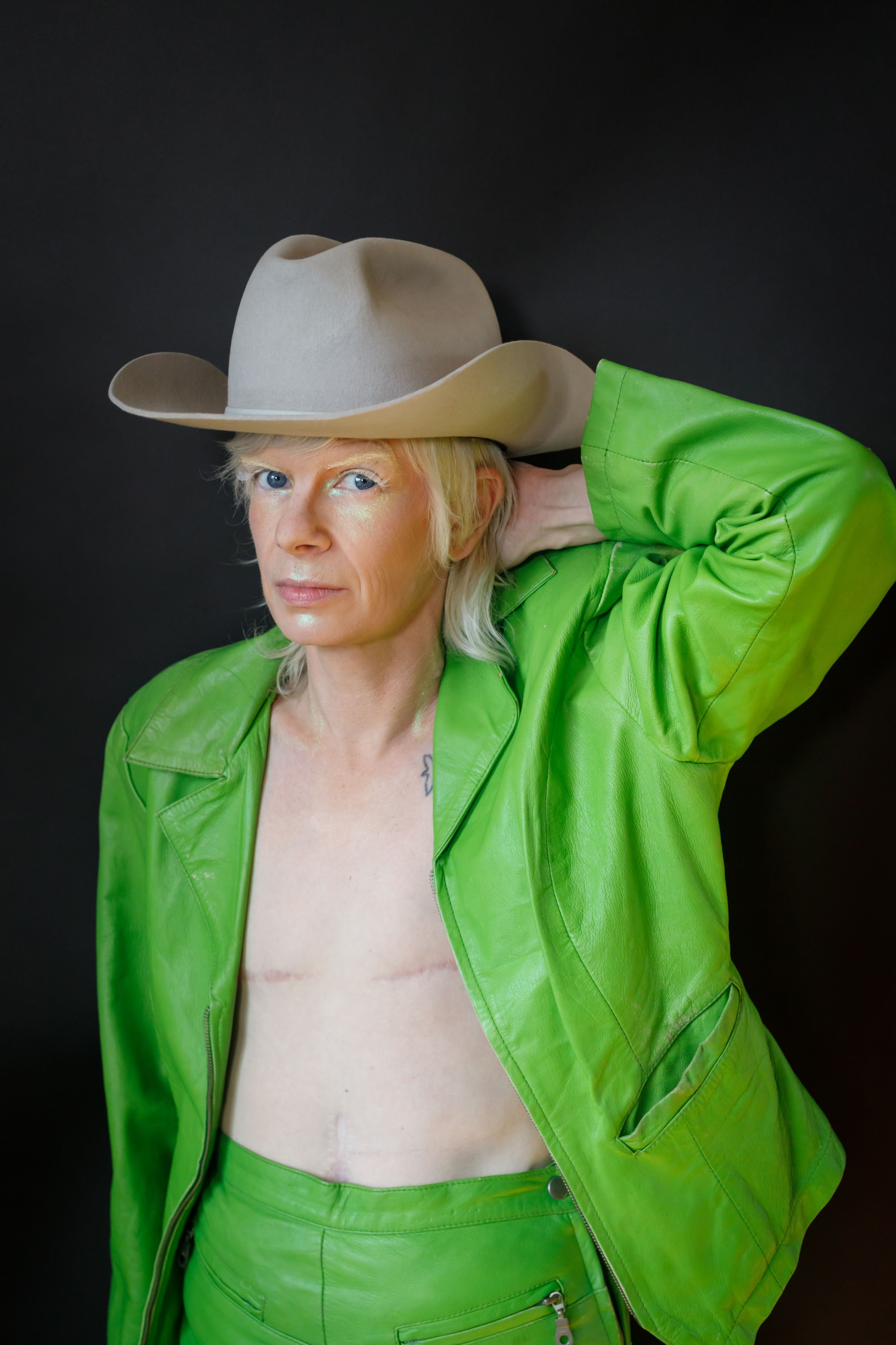 Rae Spoon (photo: Laurence Philomene)
